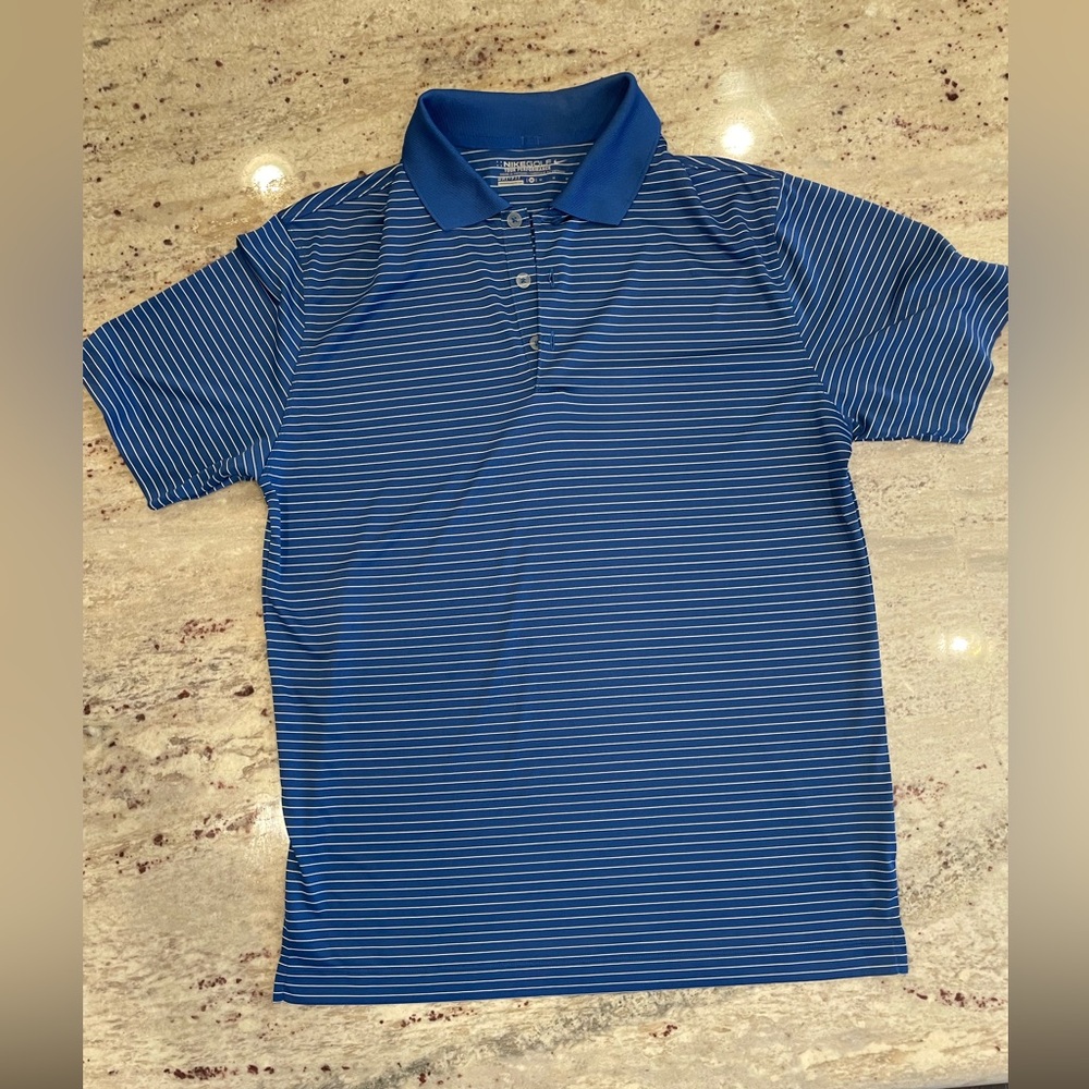 Men's Nike Golf Tour Performance Dri-Fit Blue Striped Shirt. EUC. Size medium.